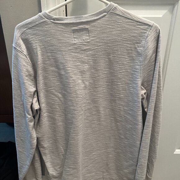 Abercrombie & Fitch Men's Medium Long Sleeve Heavyweight Shirt - Picture 3 of 3